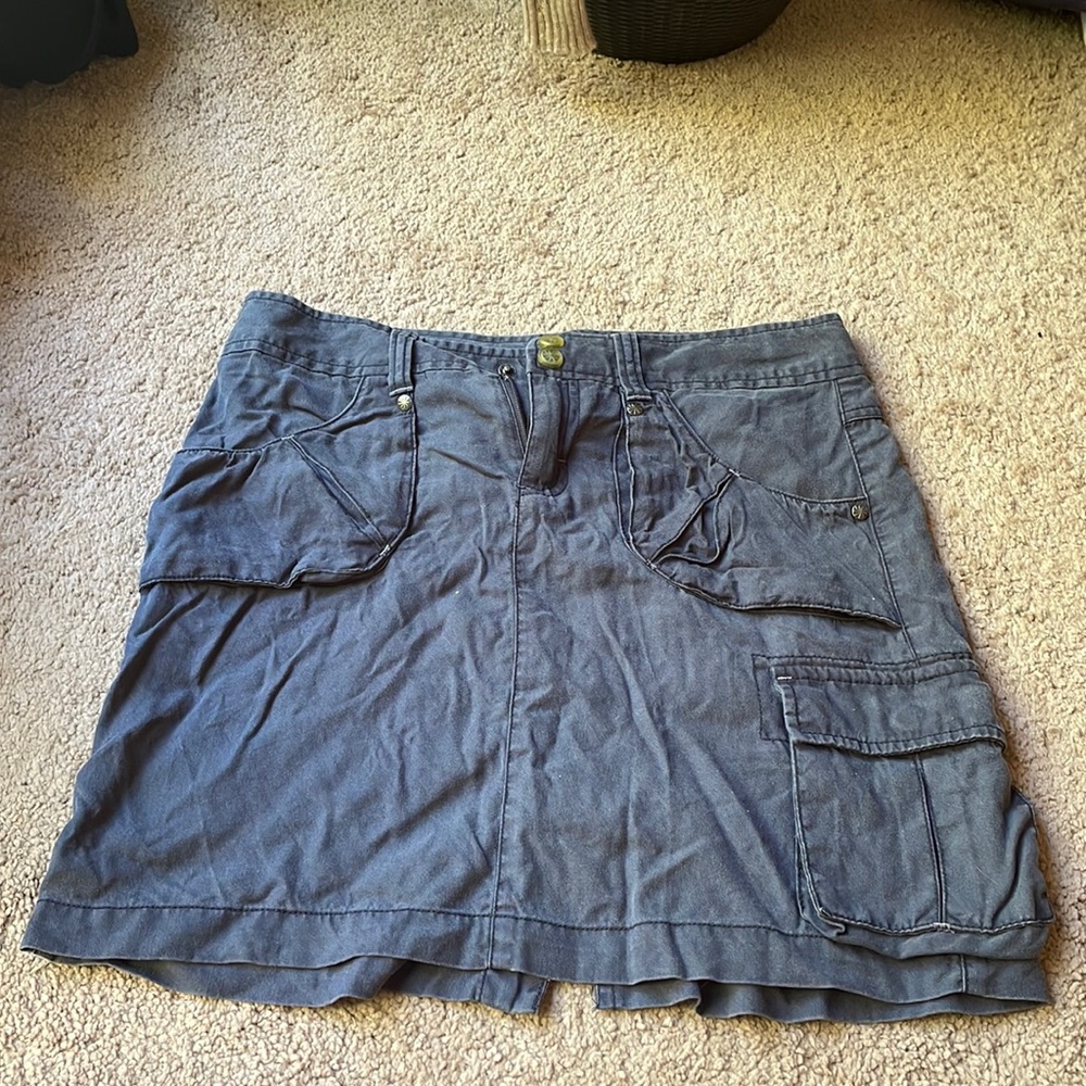 Athleta Hiking Active Outdoor Skirt Grey